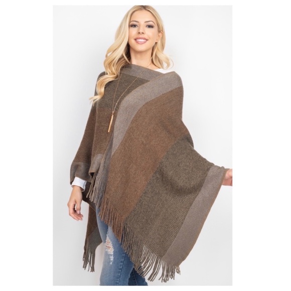 1 LEFT! Soft Fringe Women’s Fall Poncho - Picture 6 of 10